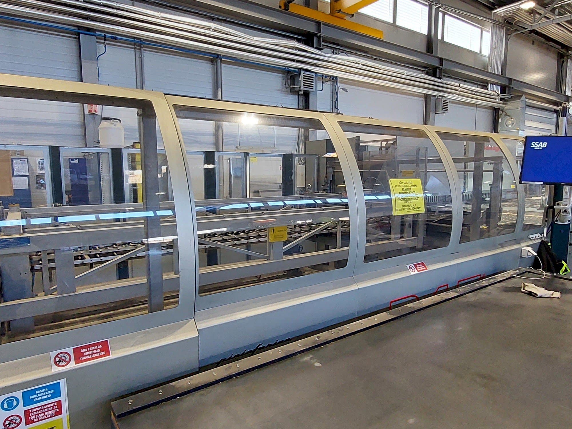 Prikaz stroja Salvagnini S4 0929 + P4 line sprijeda