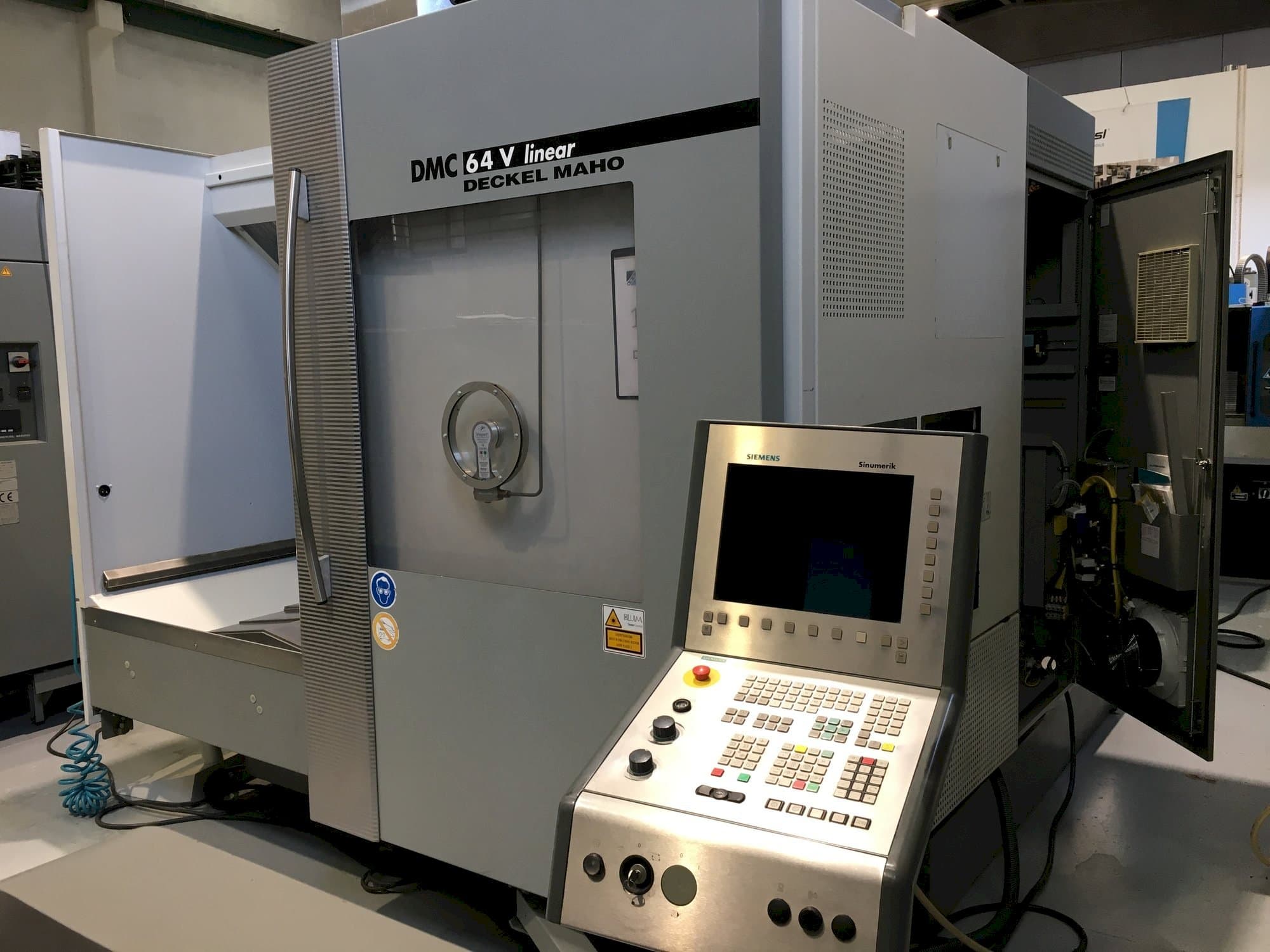 Prikaz stroja DECKEL MAHO DMC 64V linear sprijeda