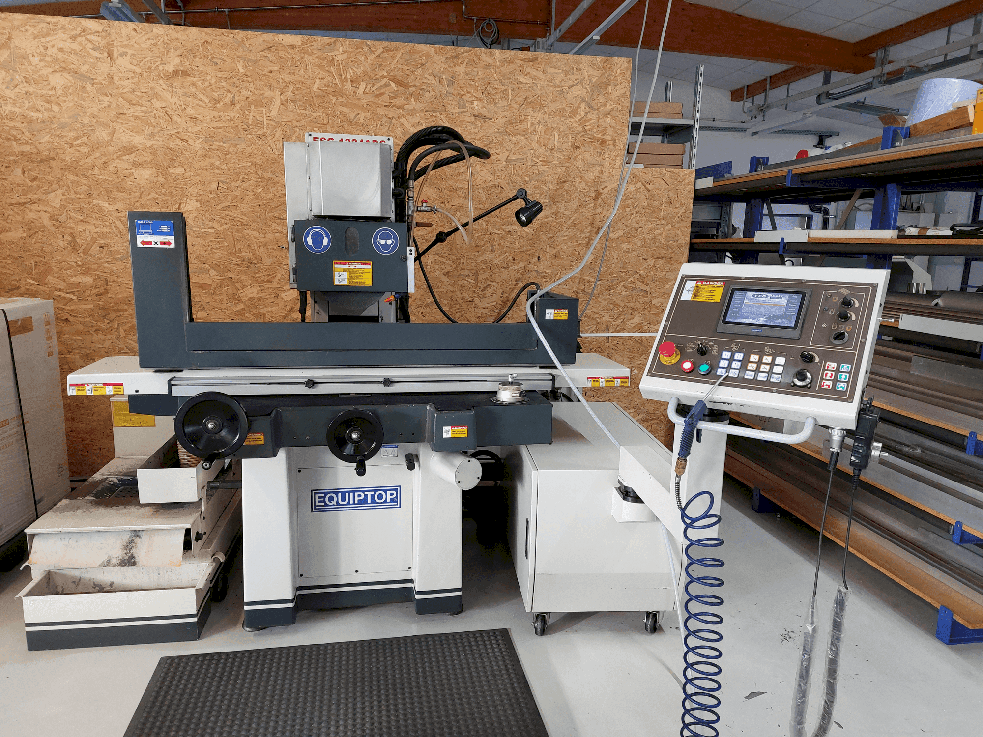 Prikaz stroja EQUIPTOP ESG-1224 ADC sprijeda