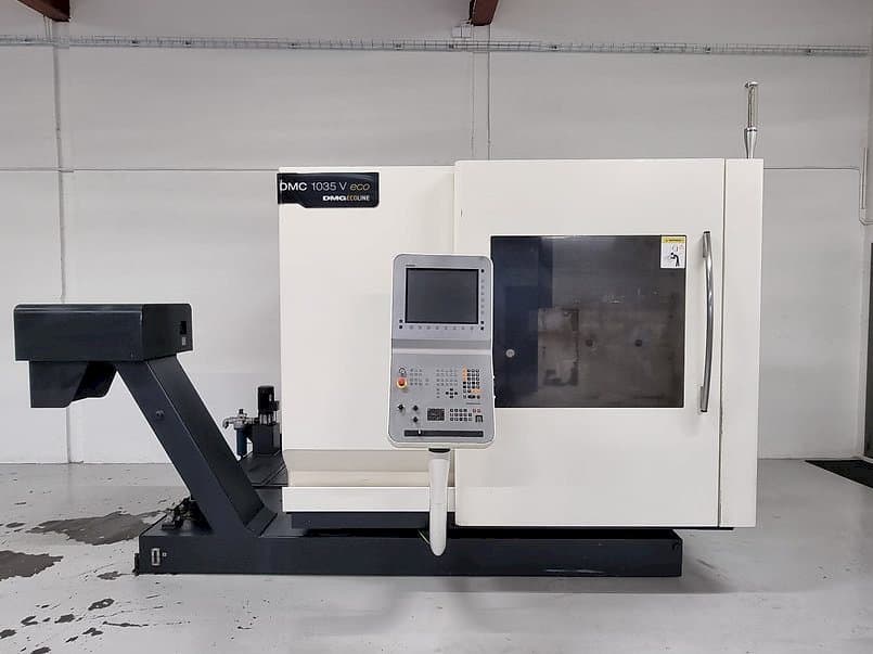 Prikaz  stroja DMG MORI DMC 1035 V eco  sprijeda