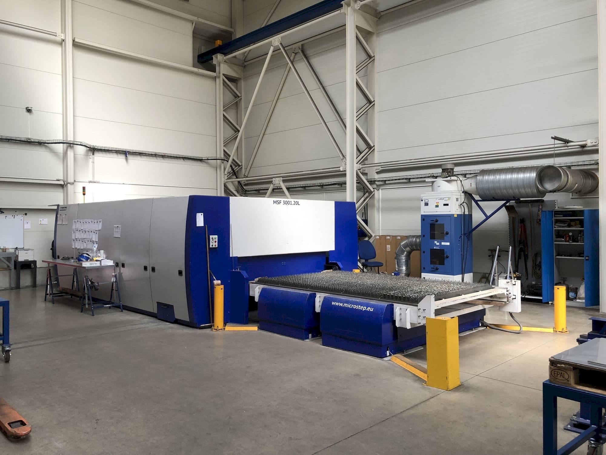 Prikaz lijeve strane stroja MicroStep MSF 3001.20L