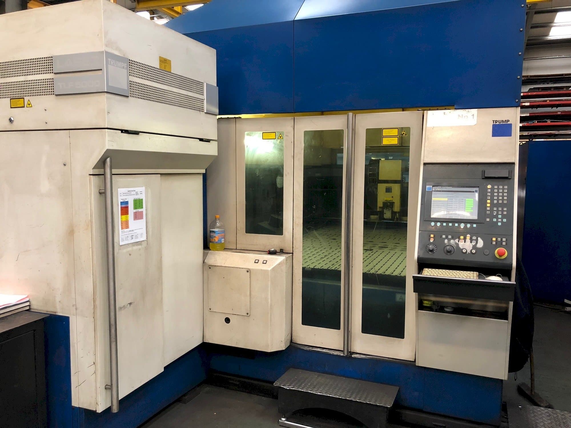 Prikaz stroja Trumpf TRUMATIC L3050 sprijeda