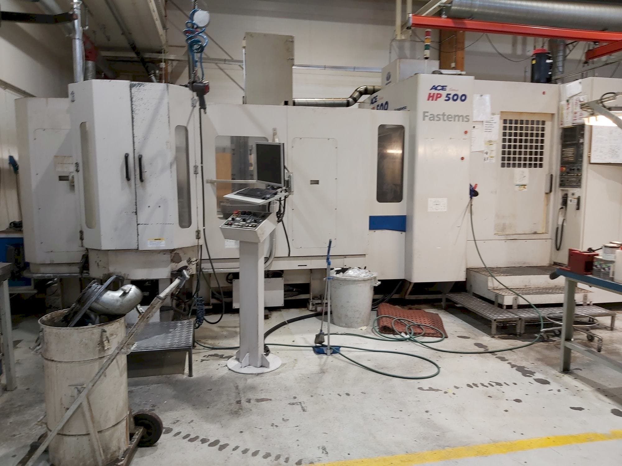 Prikaz stroja Doosan ACE 500 HP sprijeda