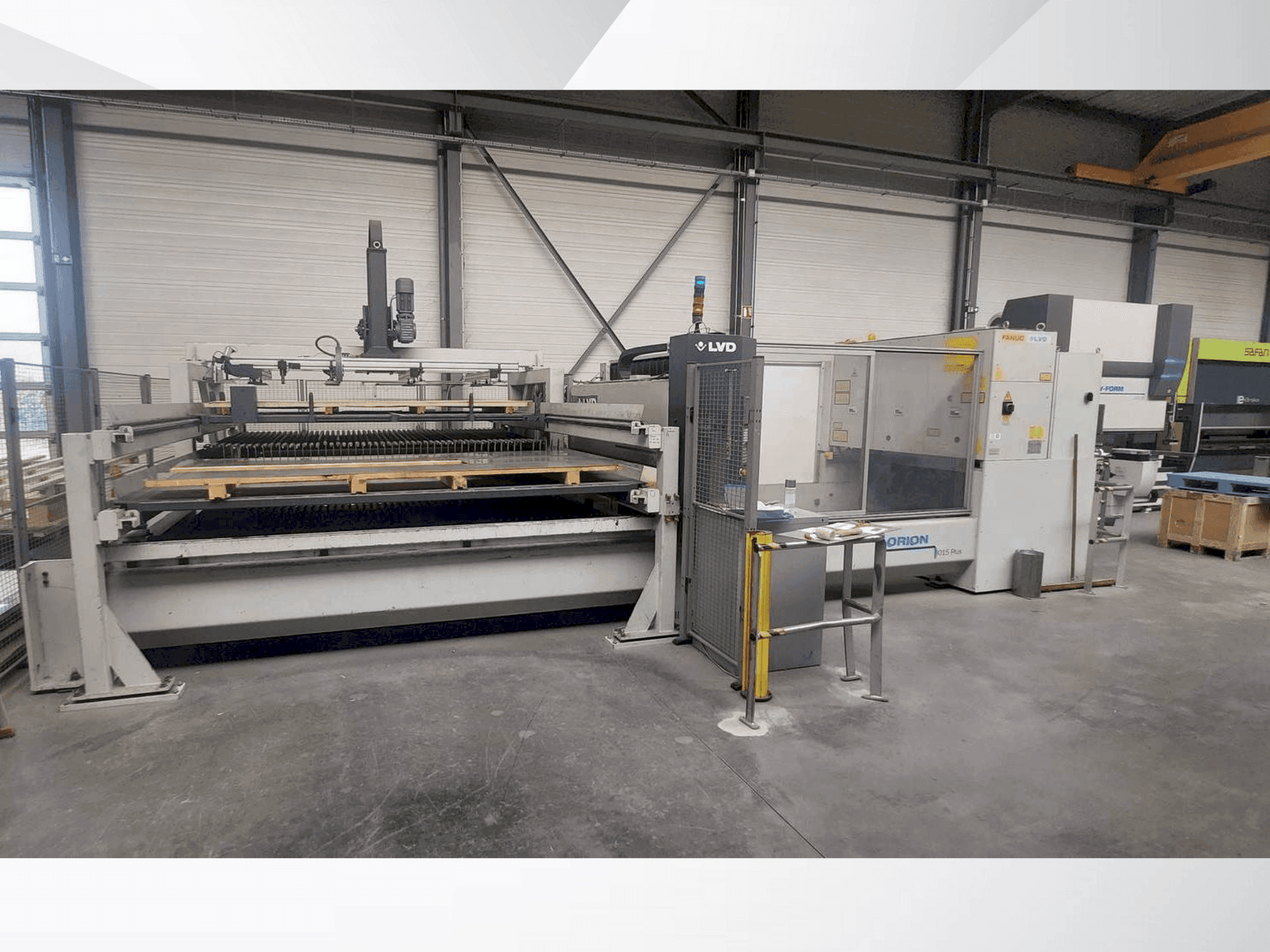 Prikaz  stroja LVD Orion 4KW  sprijeda