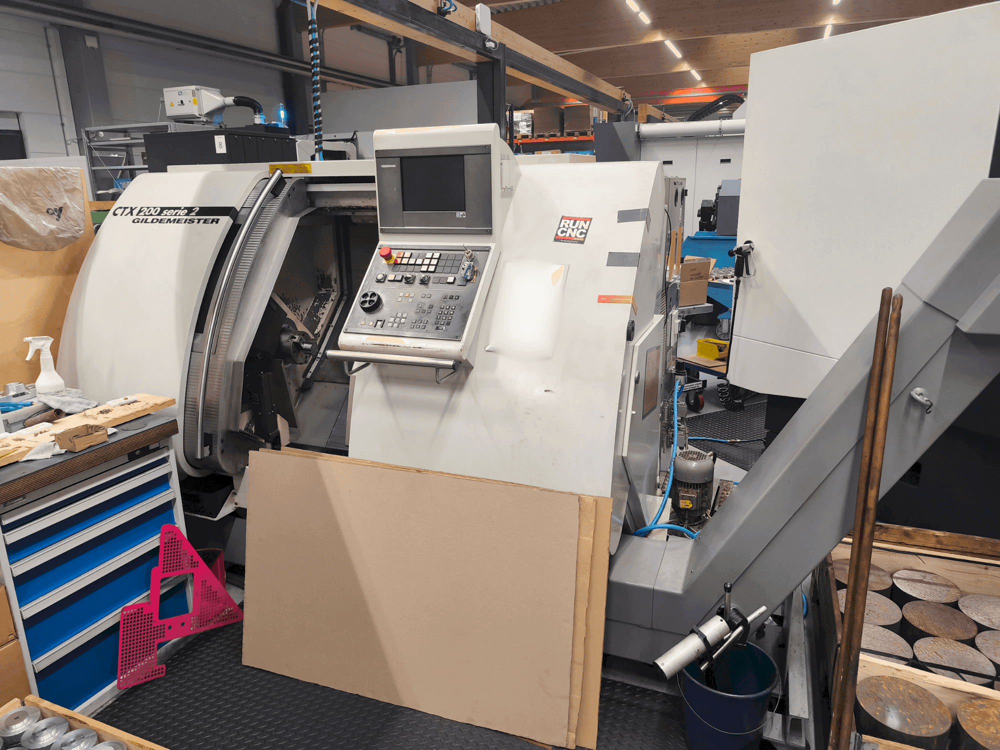 Prikaz stroja Gildemeister CTX 200 Serie 2 sprijeda