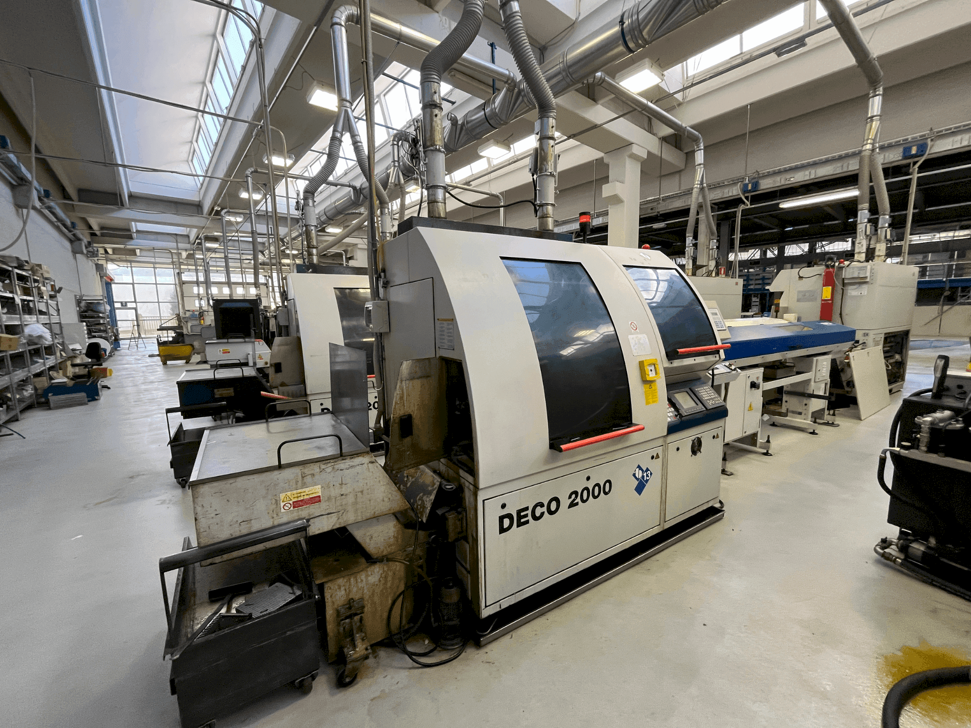 Prikaz stroja TORNOS DECO 2000/13 sprijeda