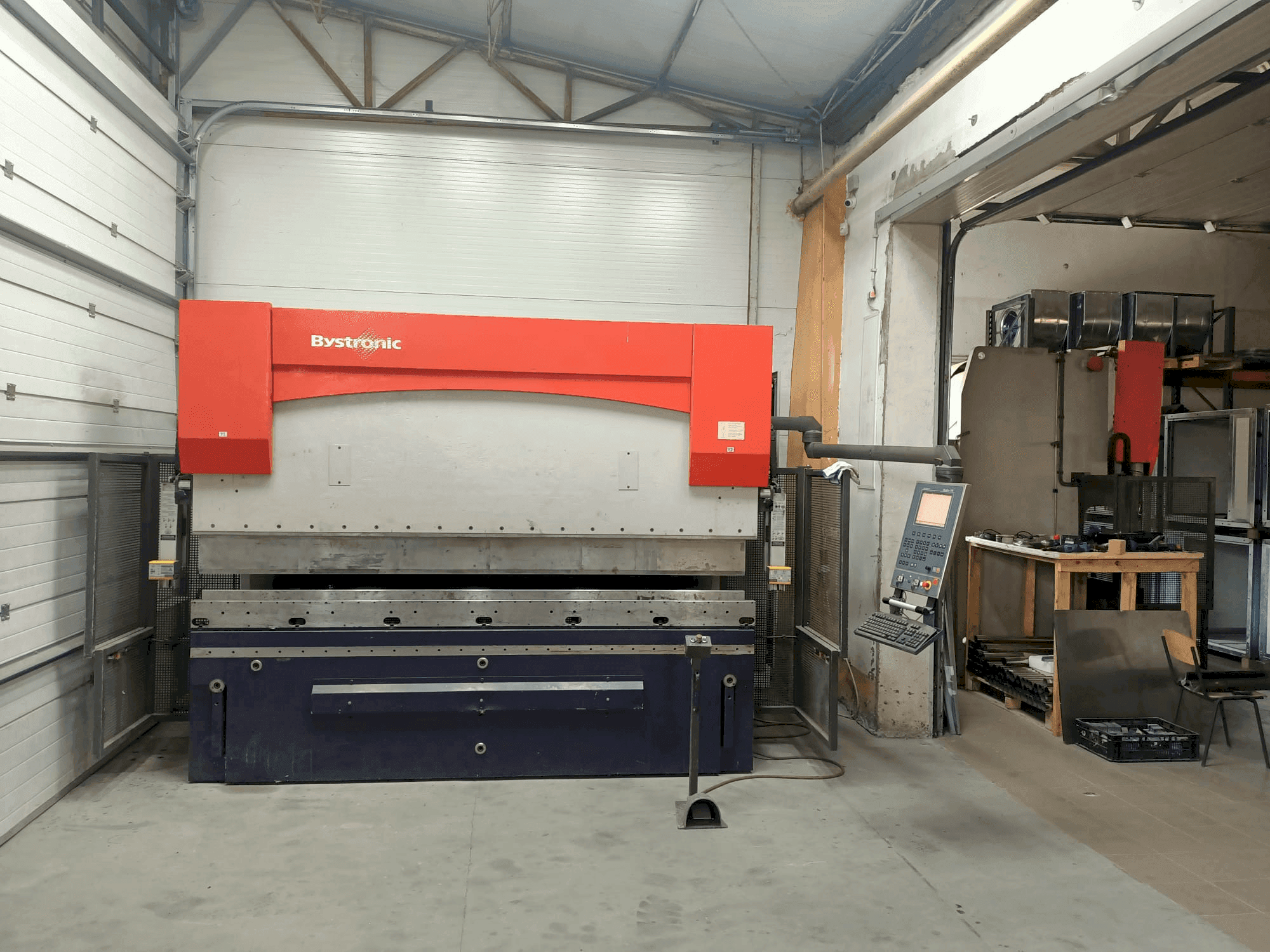 Prikaz stroja Bystronic PR100x3100 sprijeda
