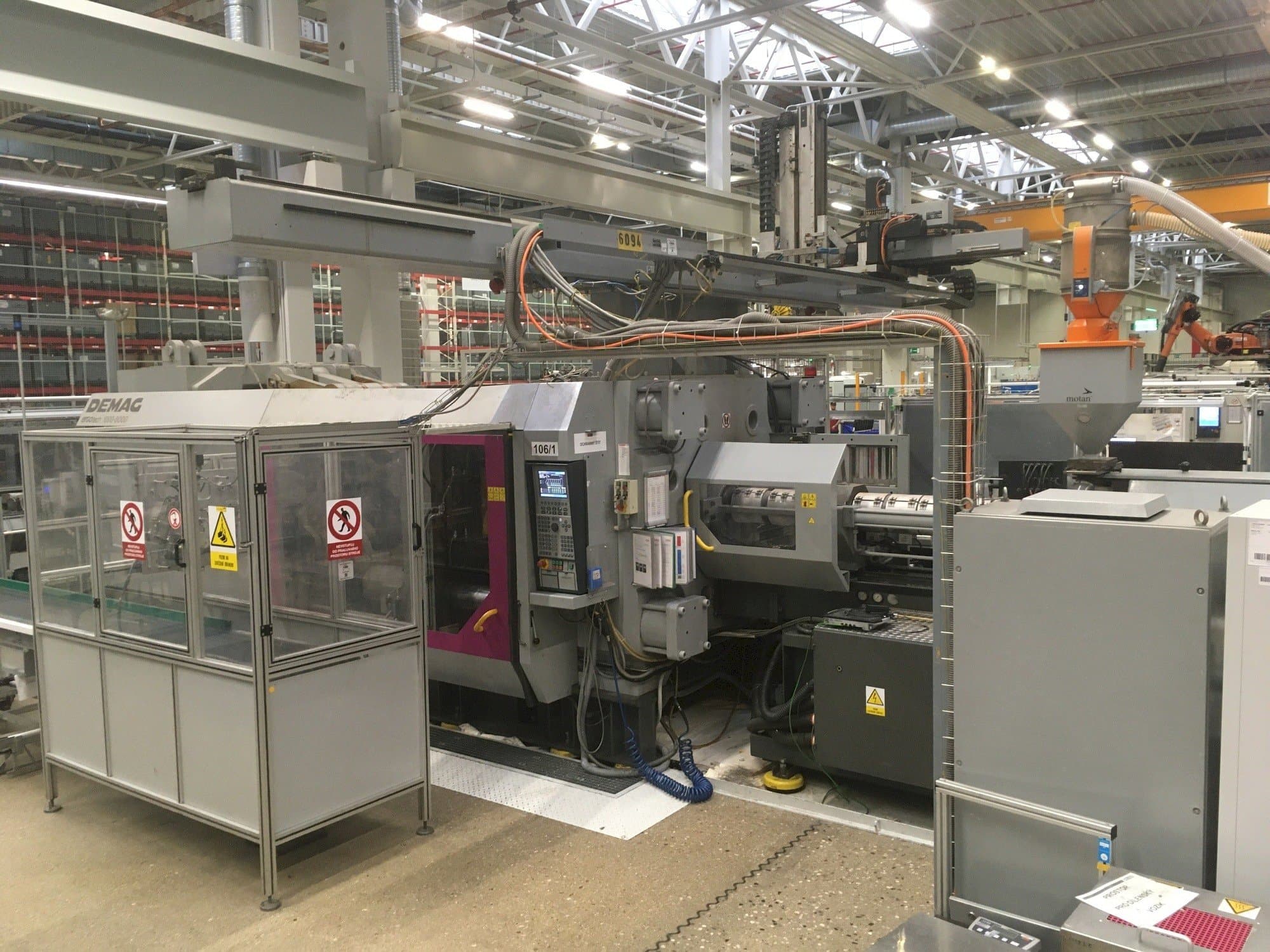 Prikaz stroja DEMAG Ergotech 1000-8000 sprijeda