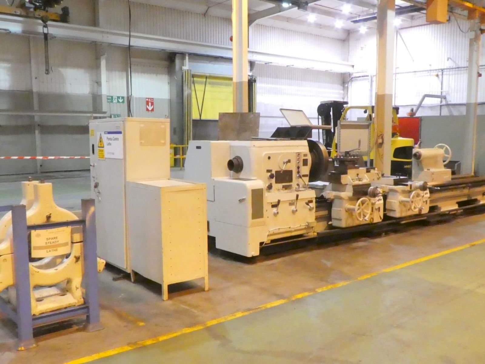 Prikaz stroja Poreba TR100B X 4M sprijeda