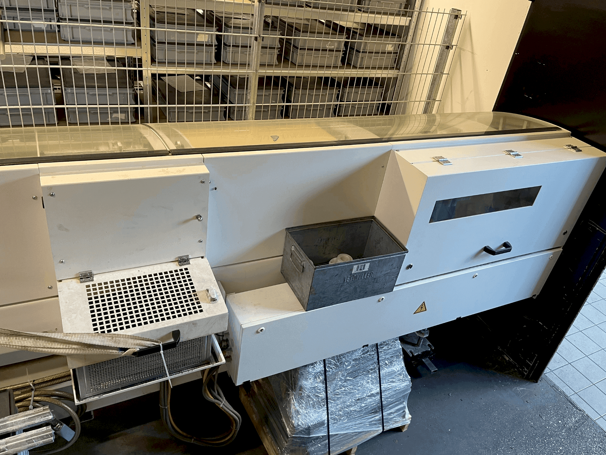 Prikaz  stroja BREUNING PROFImat 80.8*270/8  sprijeda