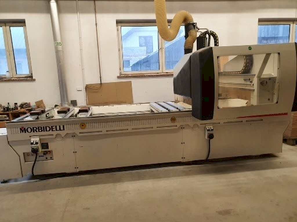 Prikaz stroja MORBIDELLI Universal 3012 TV sprijeda