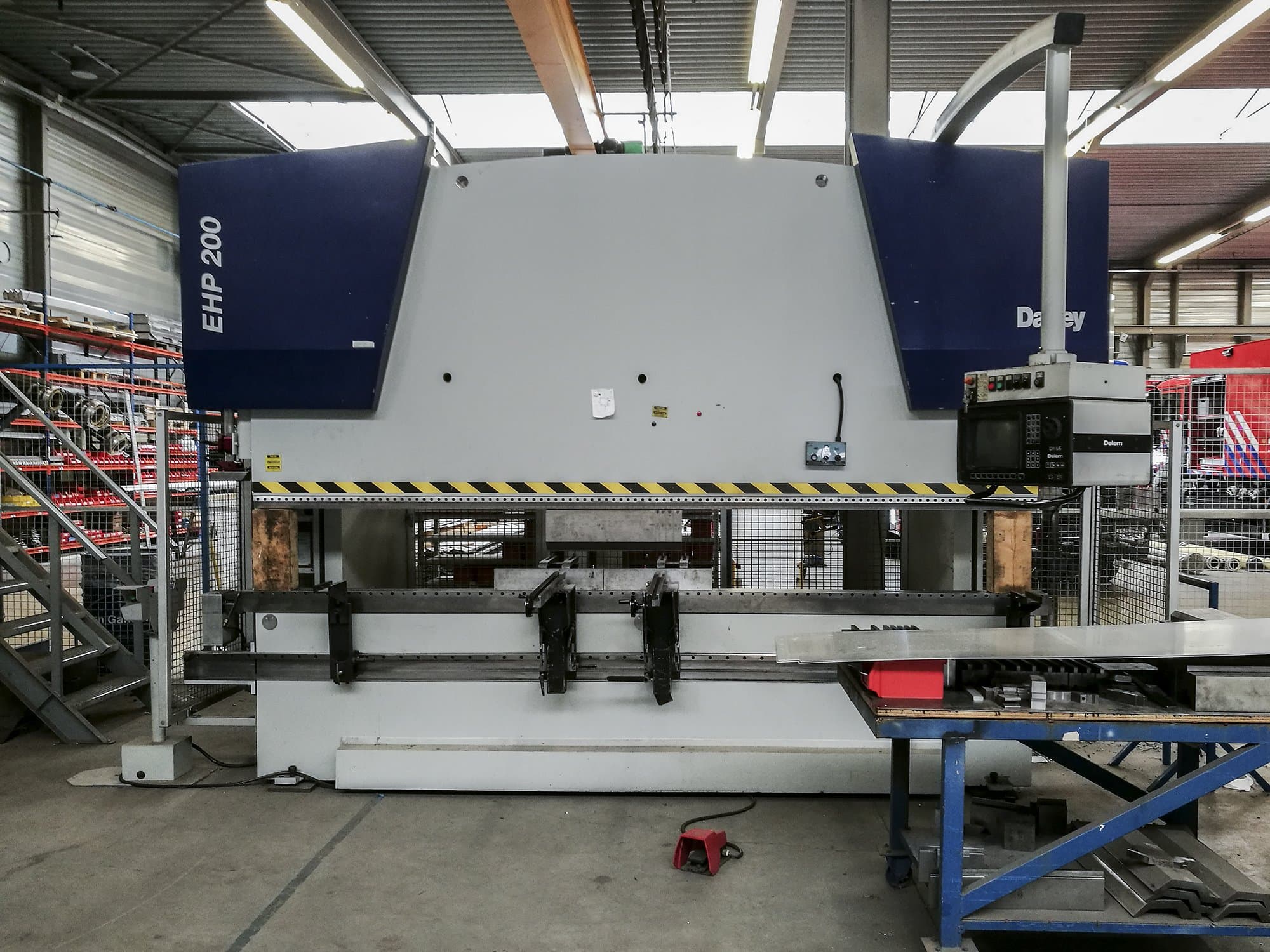 Prikaz stroja Darley EHP-LS200.36/31 sprijeda