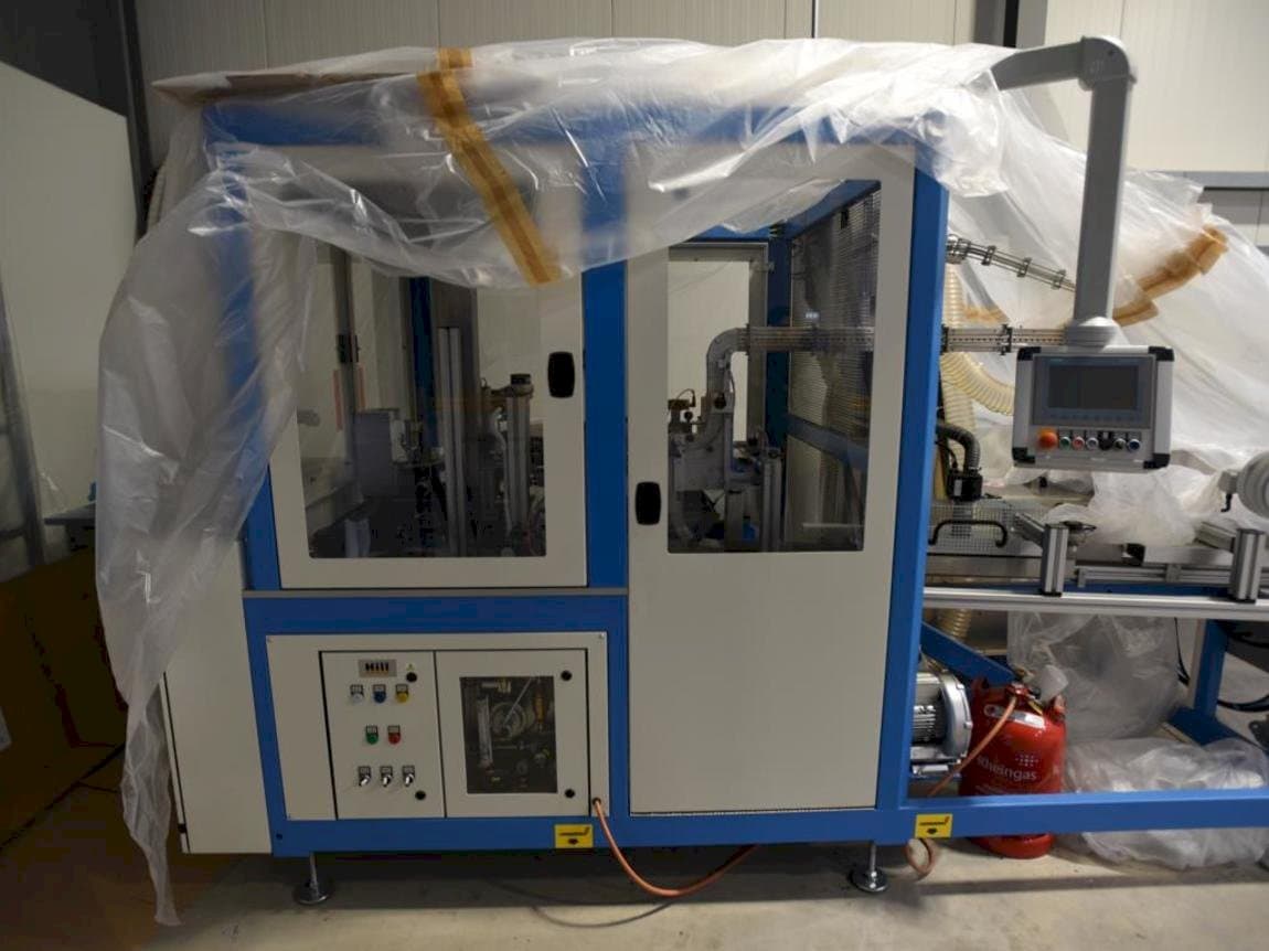 Prikaz lijeve strane stroja TAMPOPRINT Closure Print C