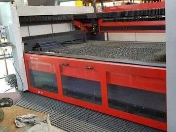 Prikaz stroja Bystronic Bystar II 3015 sprijeda