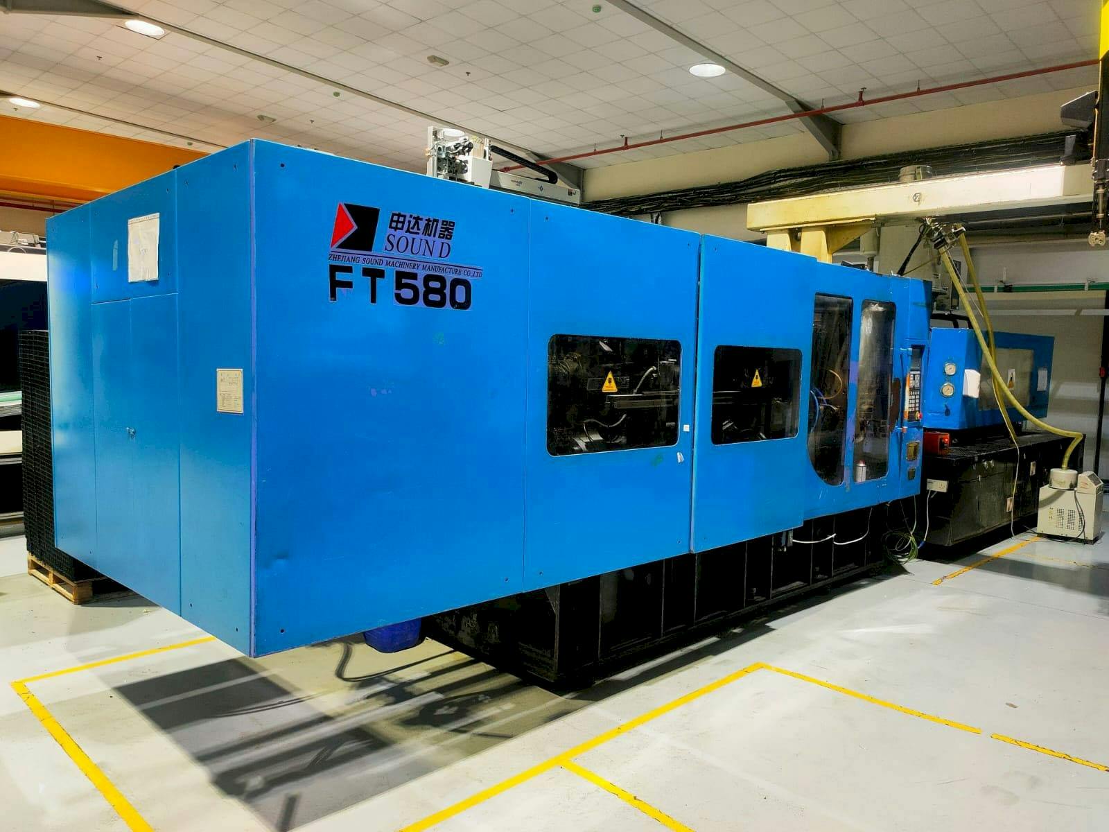 Prikaz  stroja Zhejiang Sound Machinery Manufacture FT 580  sprijeda