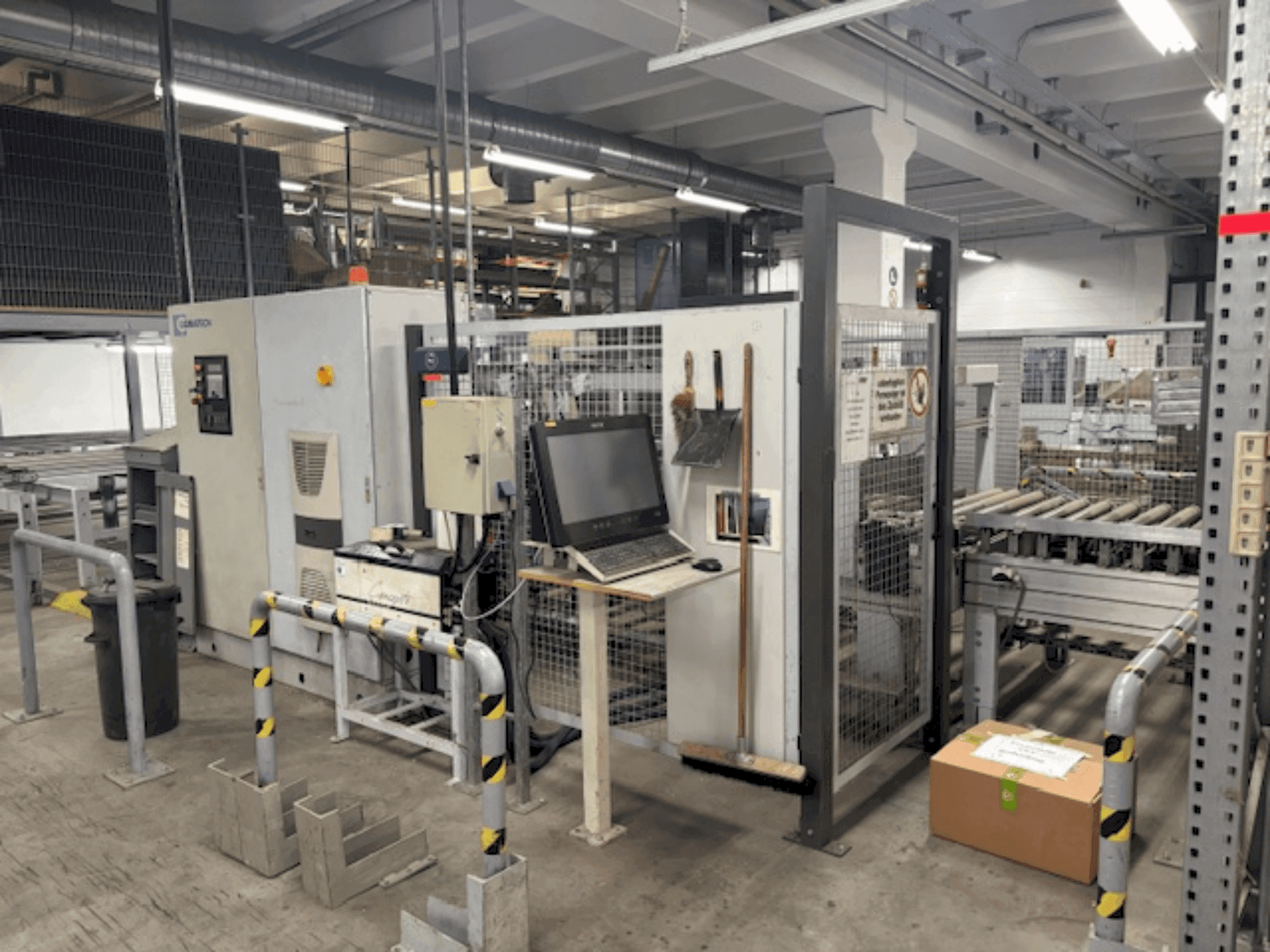 Prikaz  stroja LIGMATECH VKV50/K  sprijeda