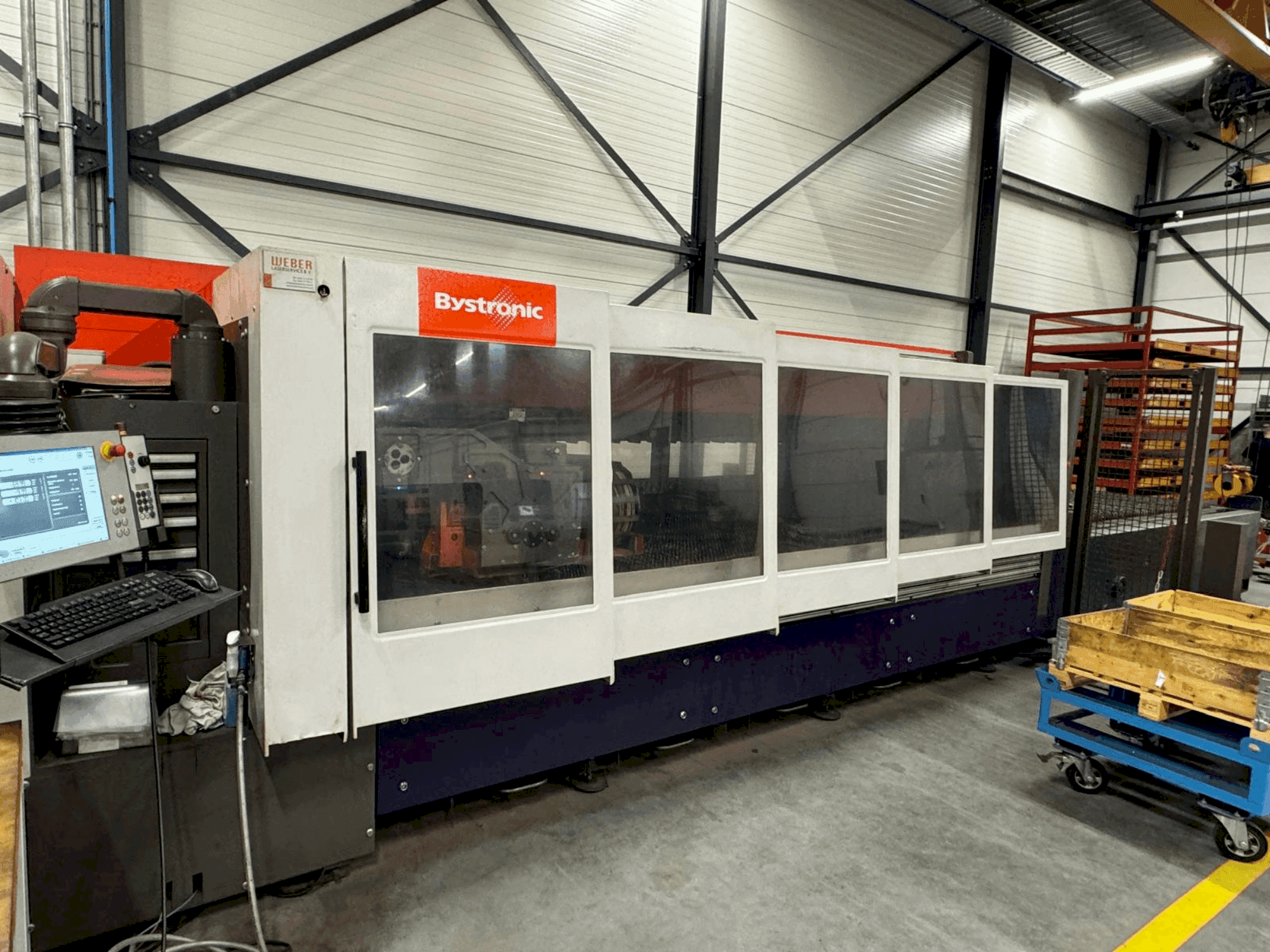 Prikaz stroja Bystronic BySpeed 3015 sprijeda