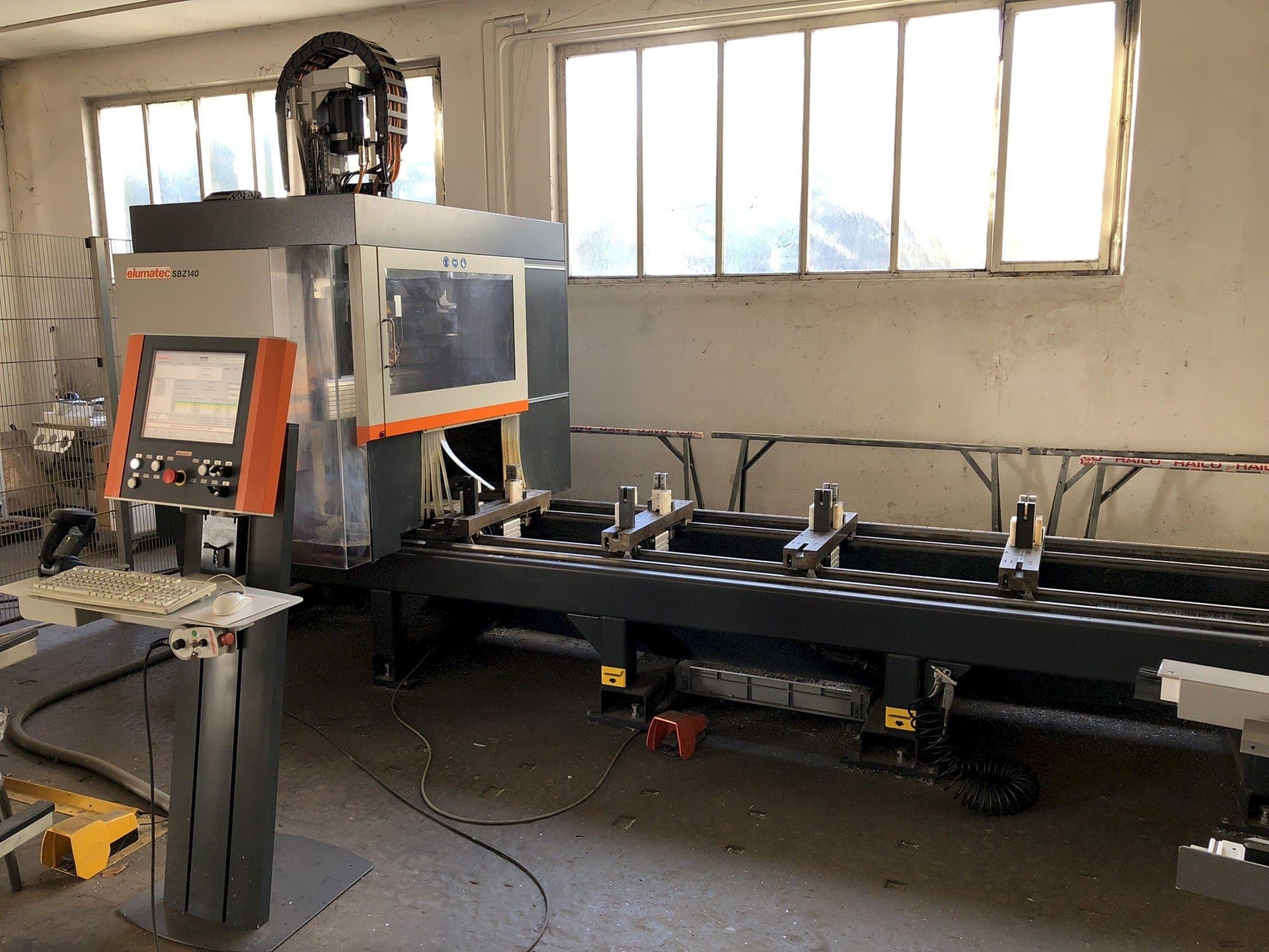 Prikaz stroja Elumatec SBZ 140/60 sprijeda