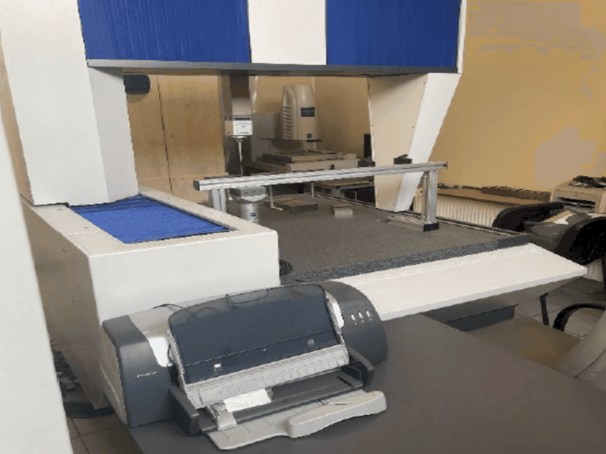 Prikaz  stroja ZEISS Prismo 7 Vario  sprijeda