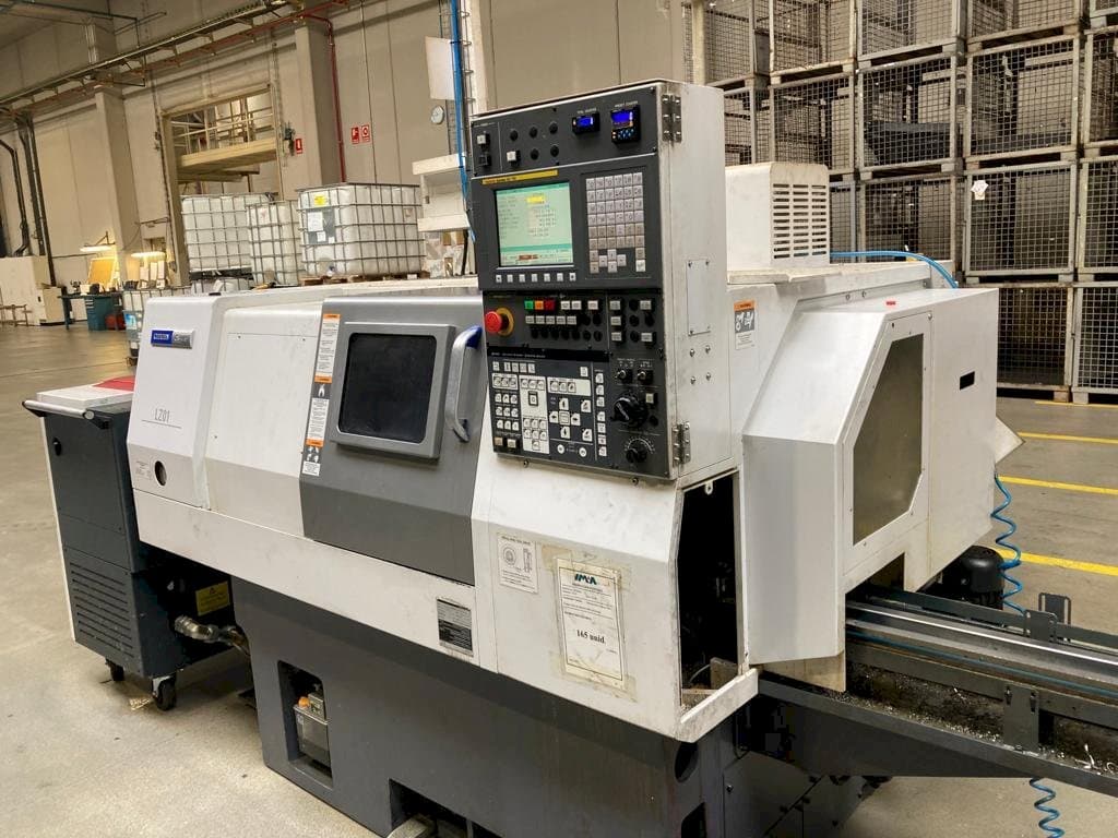 Prikaz stroja Miyano LZ-01RY2 sprijeda