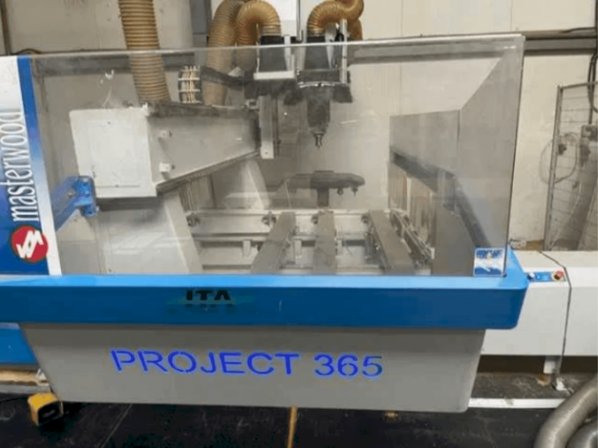 Prikaz stroja MASTERWOOD Project 365 sprijeda
