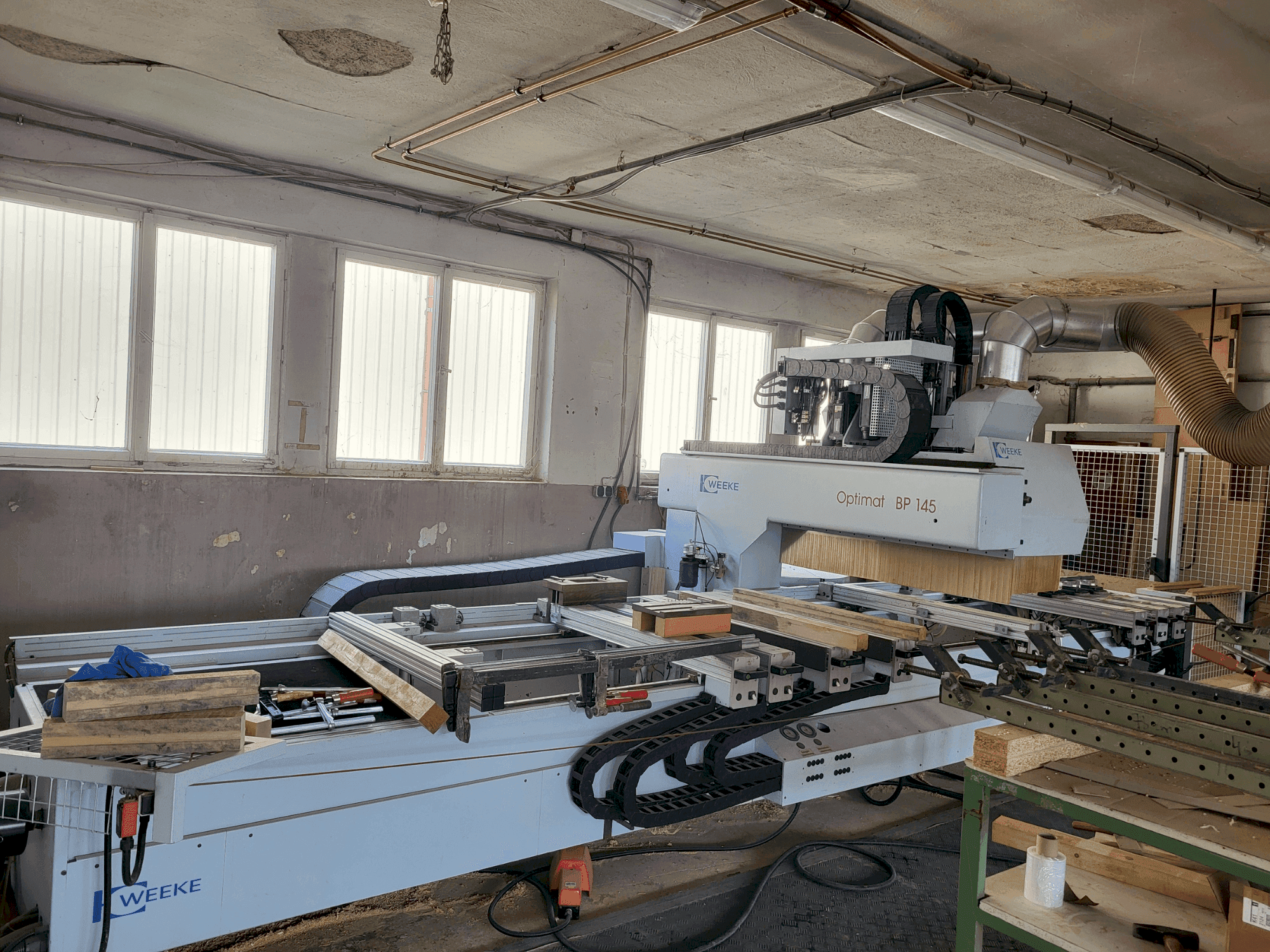 Prikaz stroja Weeke Optimat BP145 sprijeda