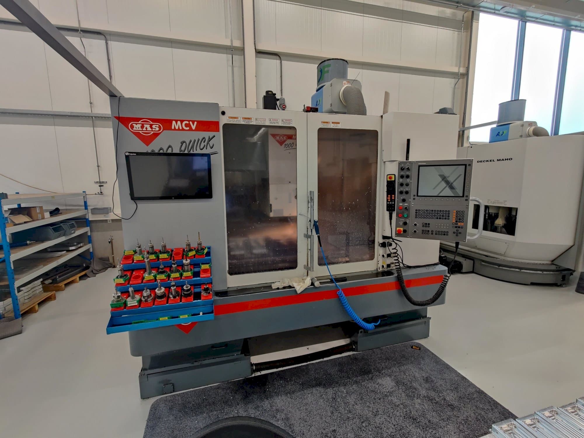 Prikaz stroja MAS MCV1000 Quick sprijeda