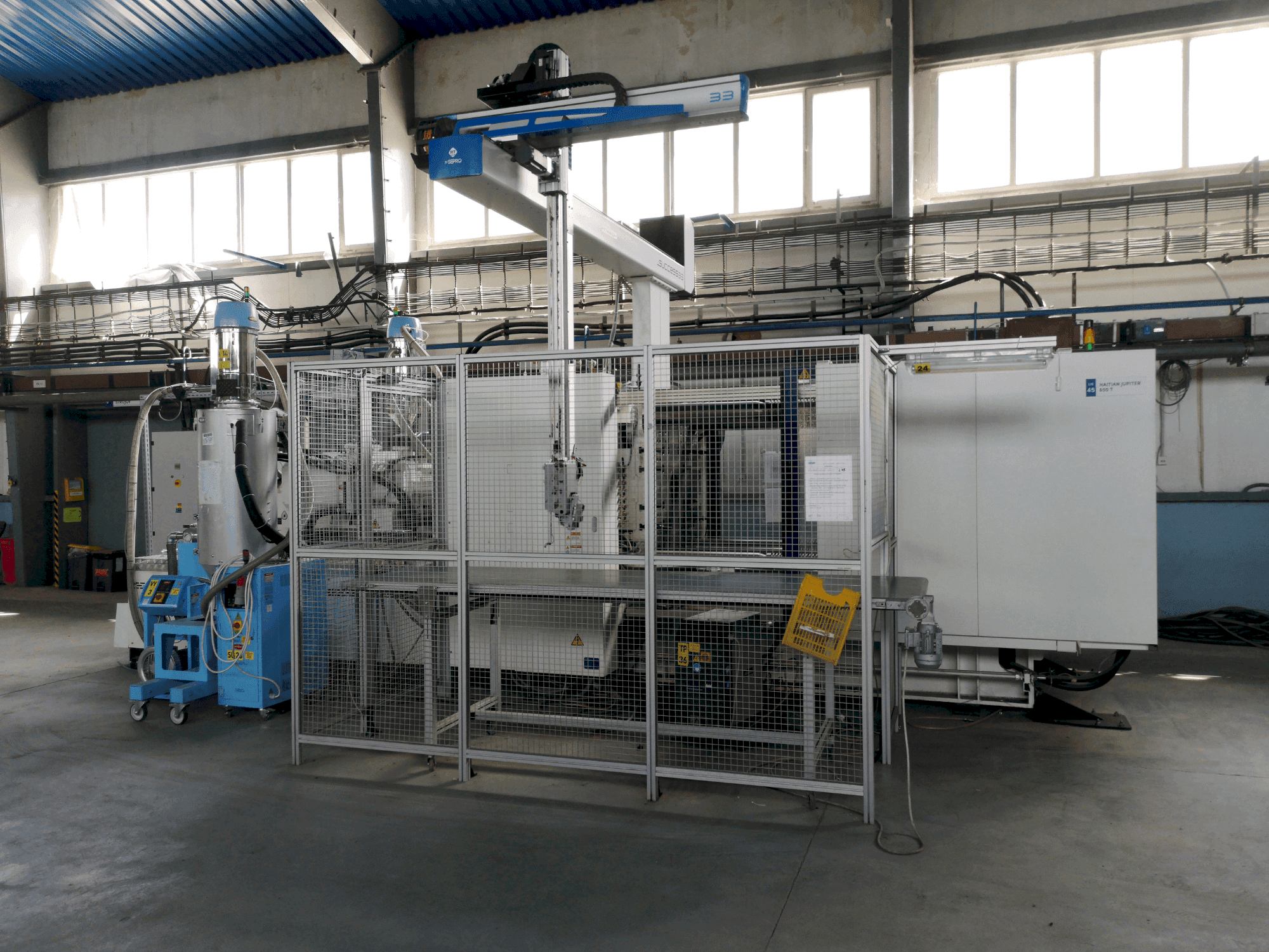 Prikaz  stroja HAITIAN Jupiter 650 II  sprijeda