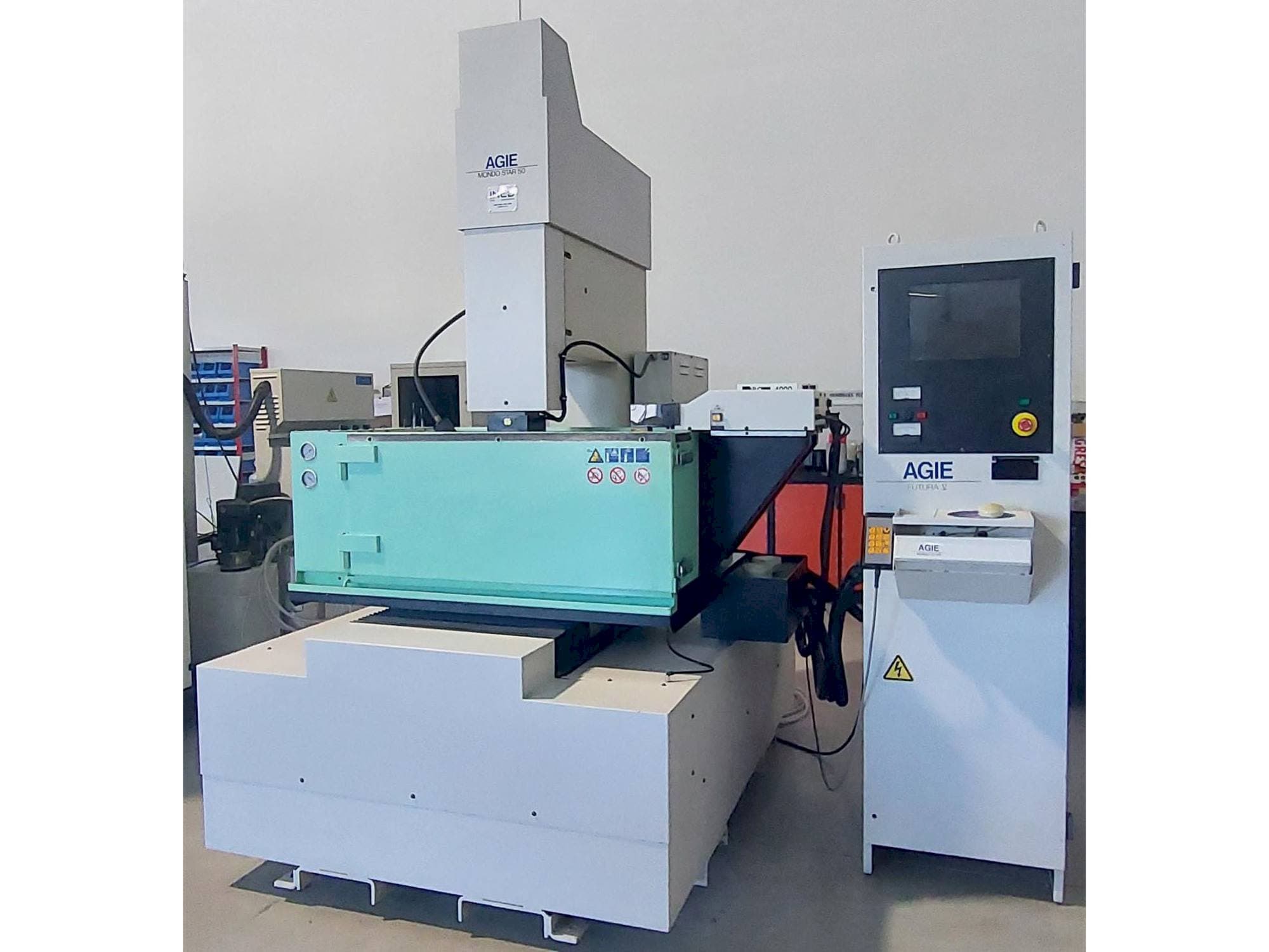 Prikaz stroja AGIE MONDO STAR 50 sprijeda