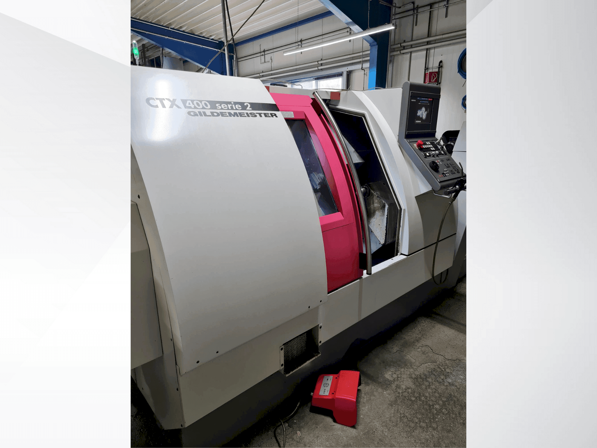 Prikaz stroja Gildemeister CTX 400 S2 sprijeda