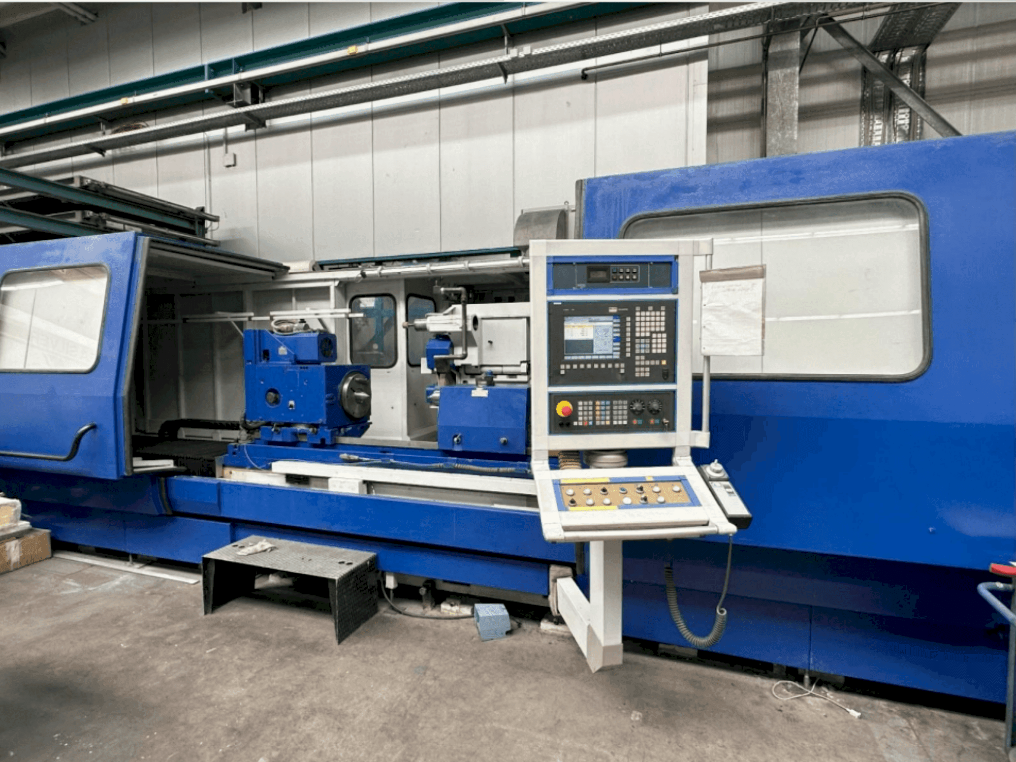 Prikaz stroja Cetos BUC 63C CNC/2000 sprijeda