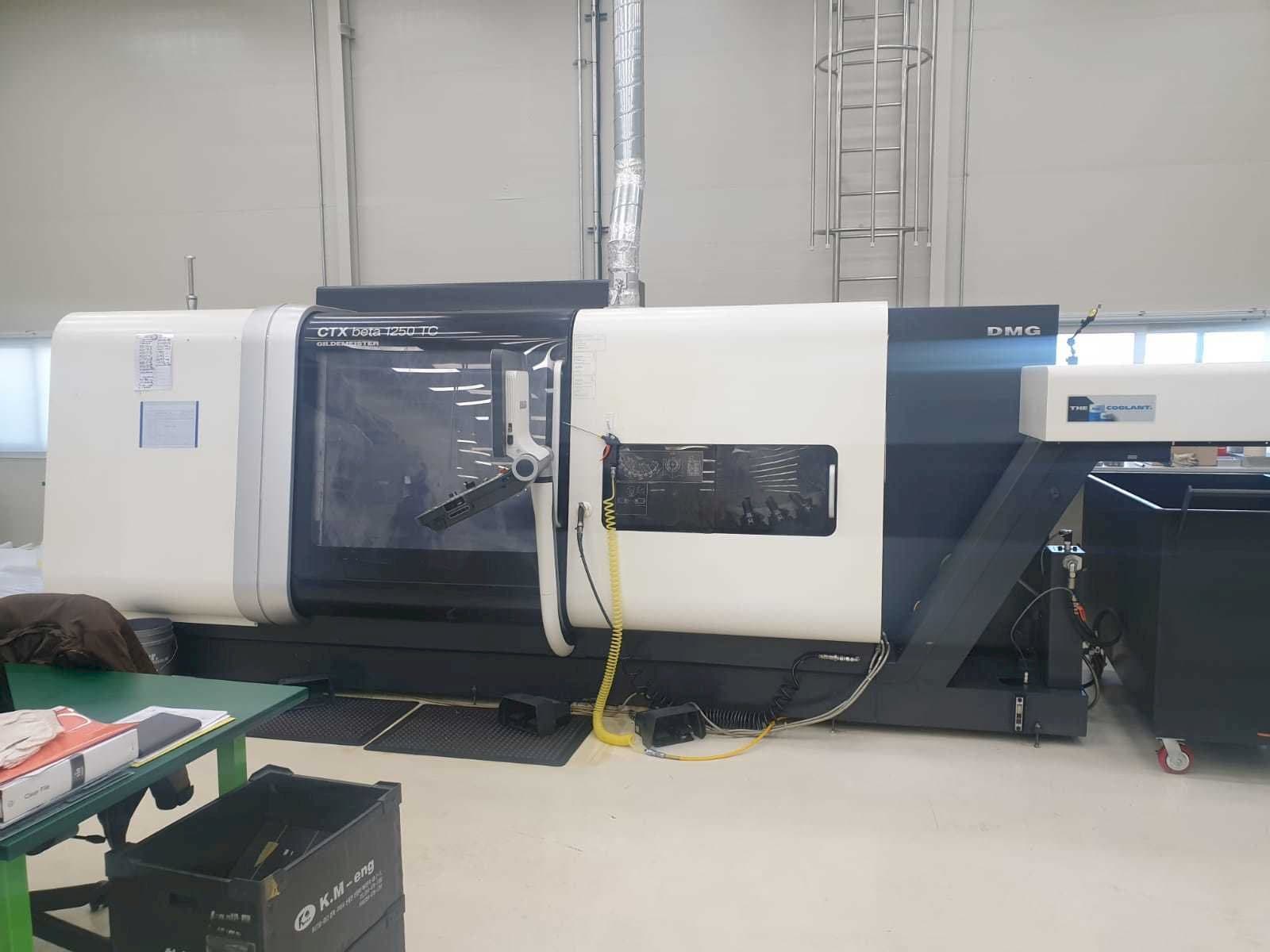 Prikaz stroja DMG MORI Gildemeister CTX Beta 1250 TC sprijeda