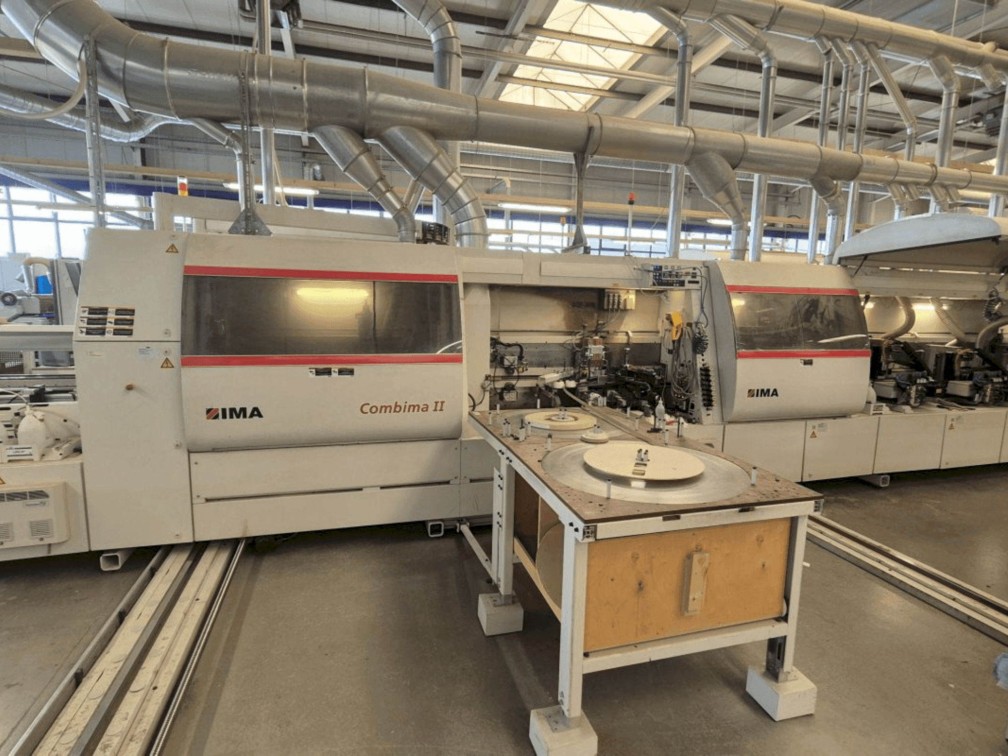 Prikaz stroja IMA Combima/II/390/B/L12 sprijeda