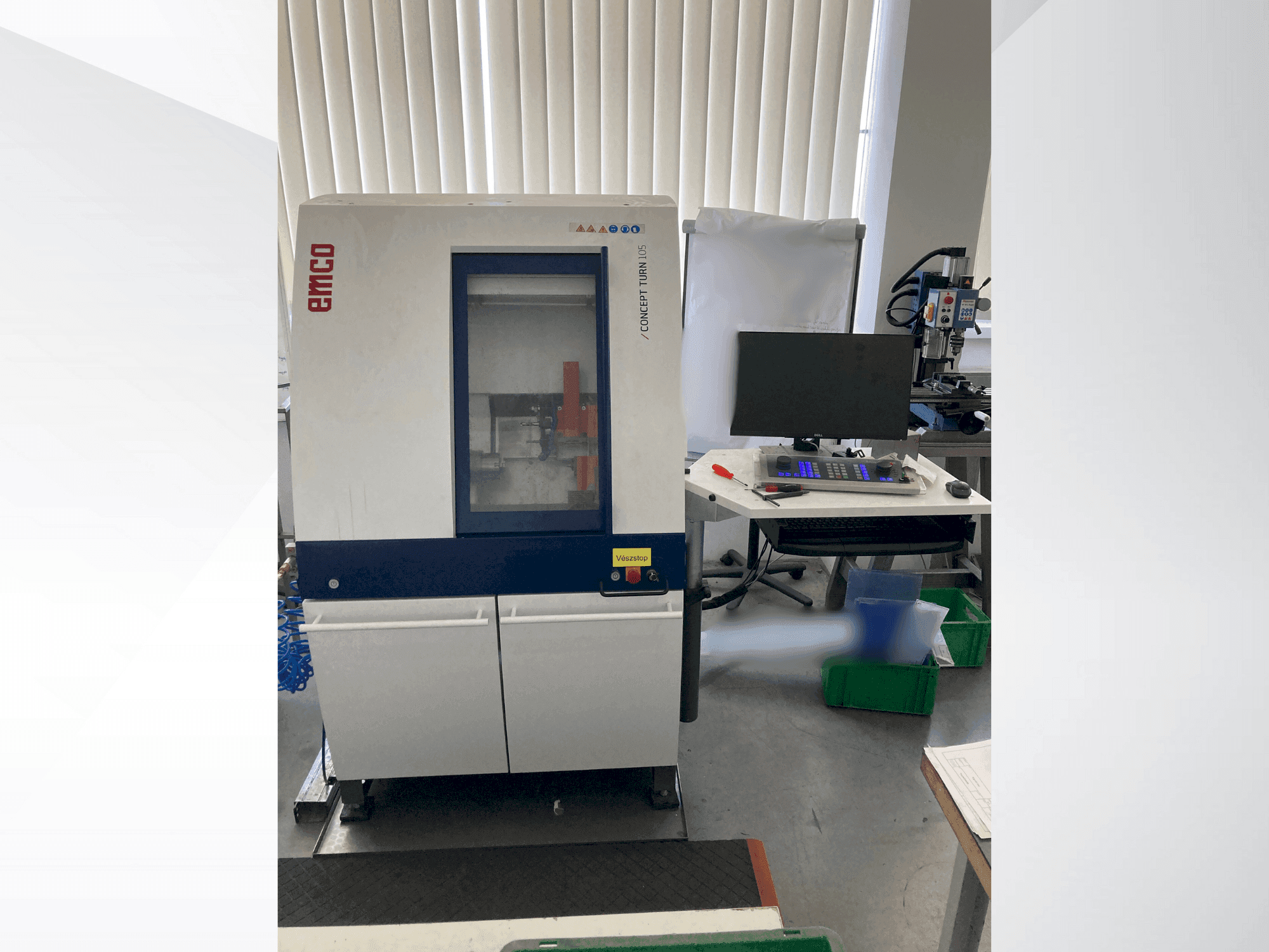 Prikaz  stroja EMCO Concept Turn 105  sprijeda