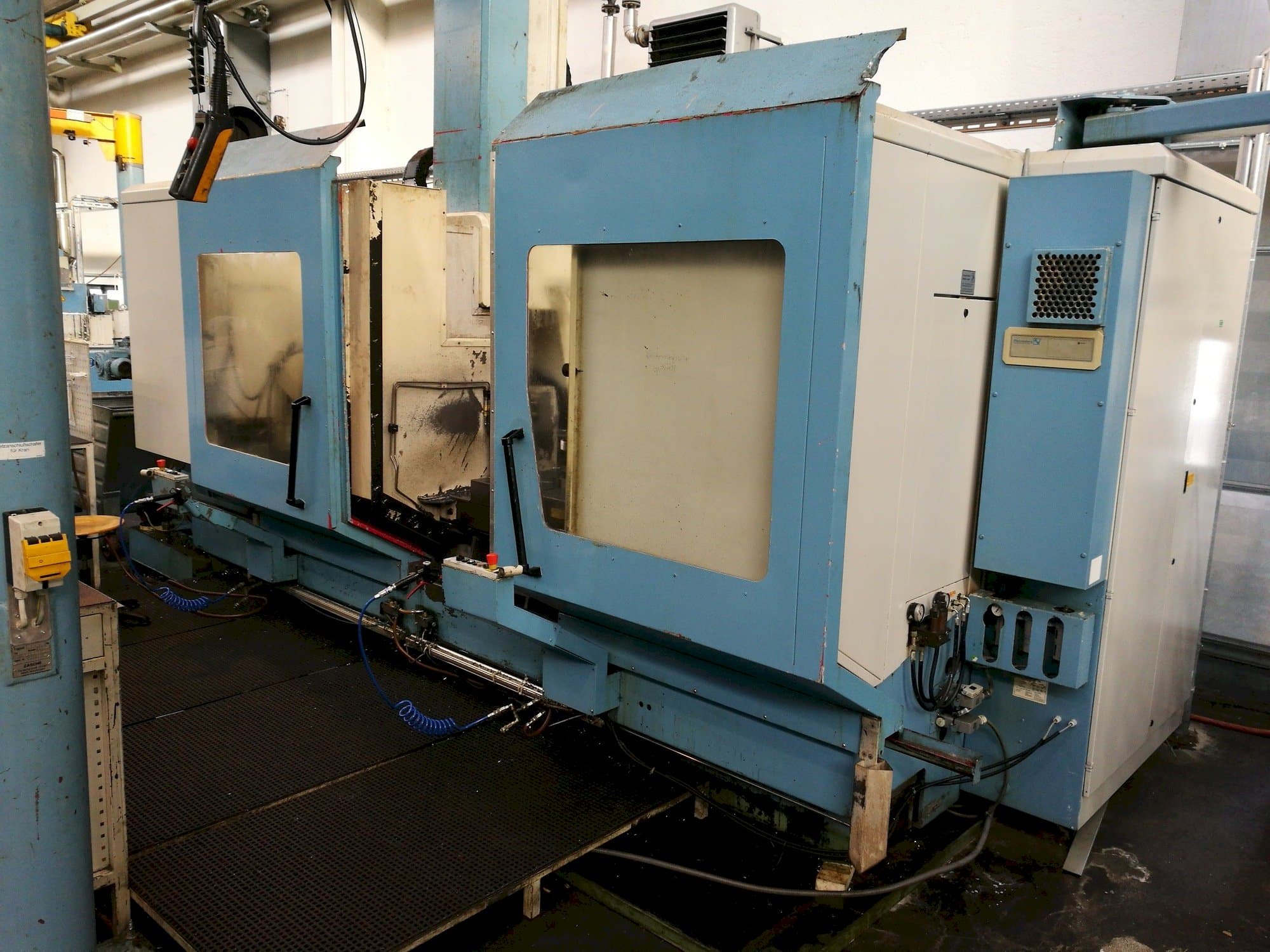 Prikaz  stroja HEDELIUS BC60/50-2500  sprijeda