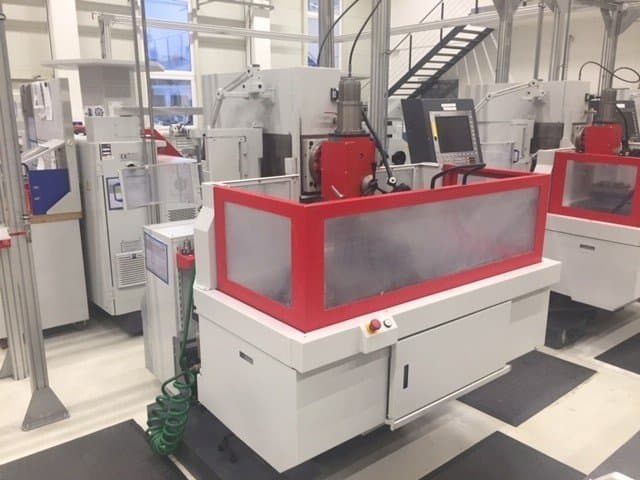 Prikaz stroja EMCO Emcomat FB-450 MC sprijeda