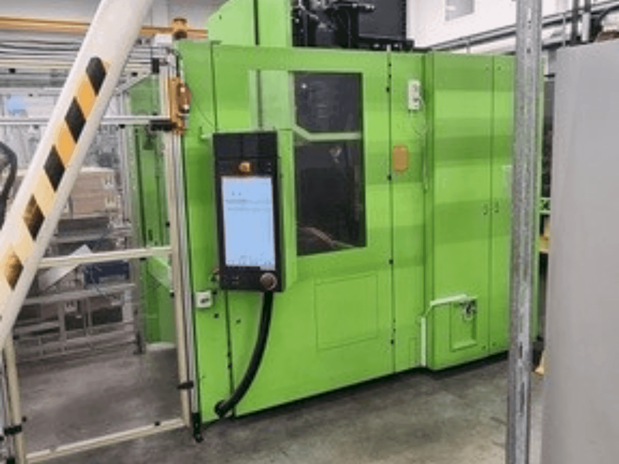 Prikaz  stroja Engel Insert Rotary 200V/100  sprijeda