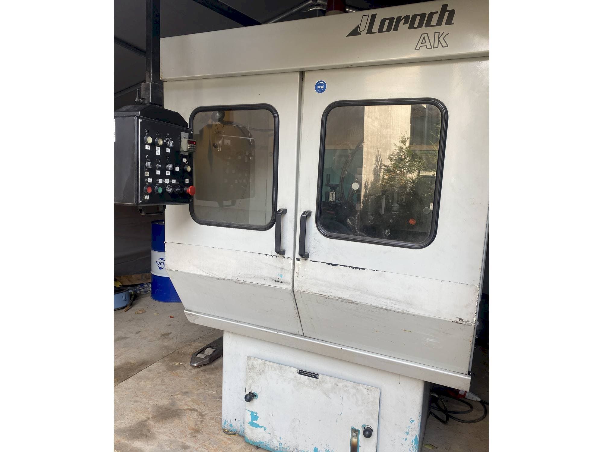 Prikaz stroja Loroch AK sprijeda