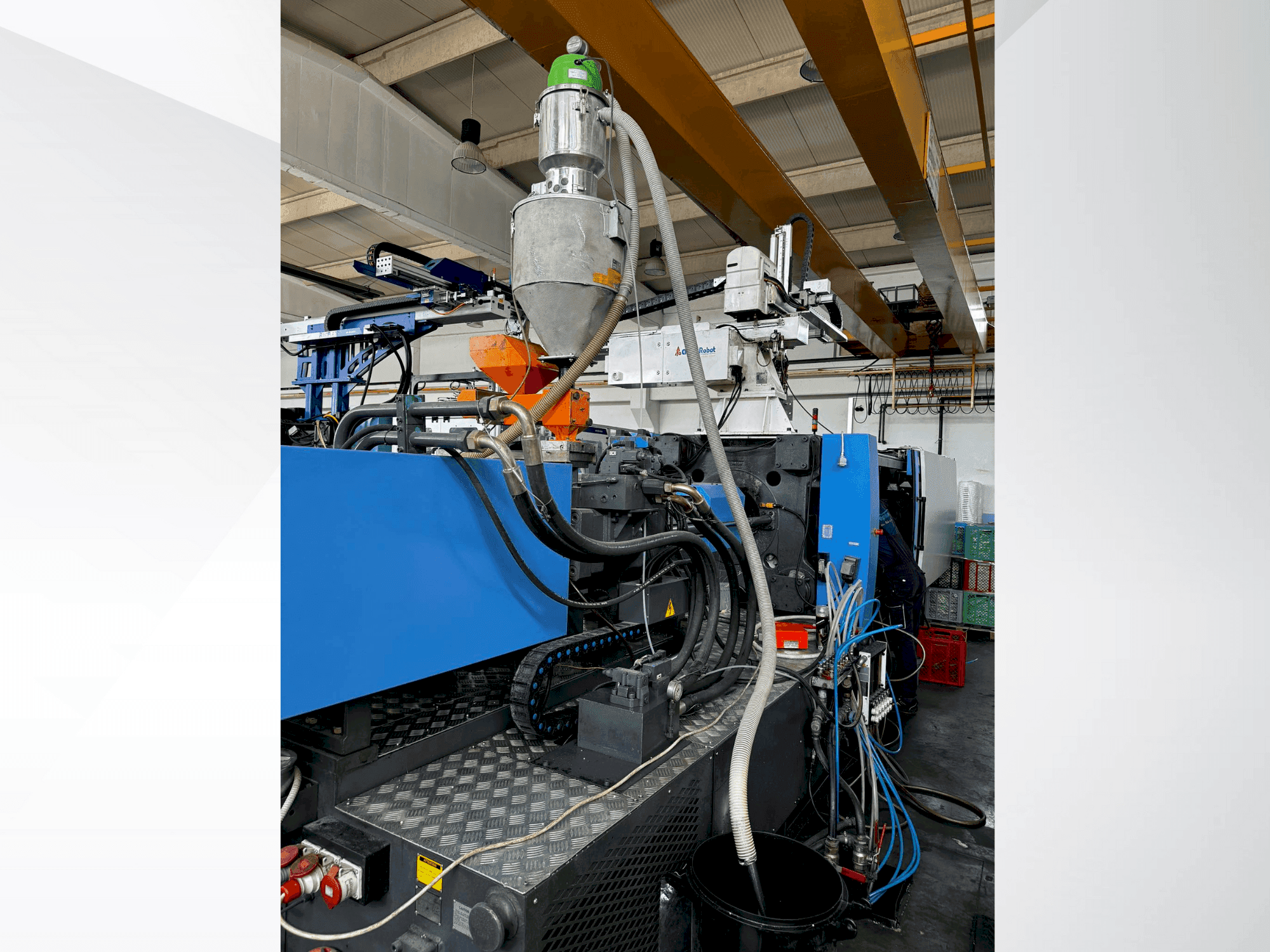 Prikaz  stroja HAITIAN MA-4700 (2011)  sprijeda