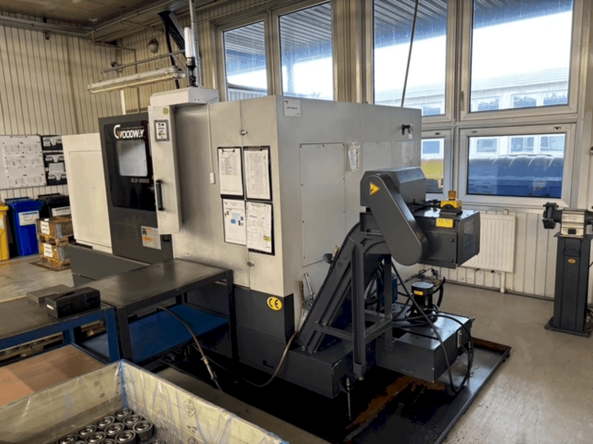 Prikaz  stroja Goodway GLS-2800S  sprijeda
