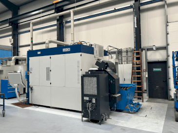 Prikaz  stroja GROB G550a  sprijeda