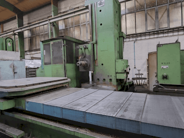 Prikaz stroja TOS WHN 13.8 CNC sprijeda