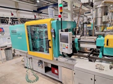 Prikaz  stroja Arburg 520 H 1500-400 (2013)  sprijeda