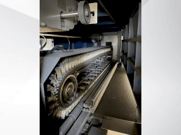 Prikaz stroja LISSMAC SBM-M 1500 B2 sprijeda