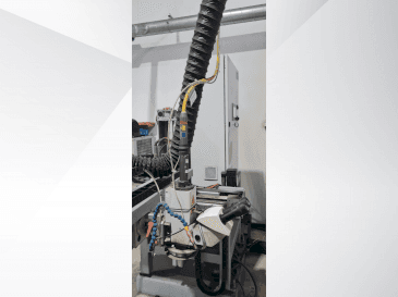 Prikaz stroja TRUMPF TRUPULSE 304 sprijeda