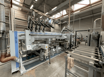 Prikaz  stroja Weeke profiLine BST 500/D  sprijeda