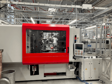 Prikaz stroja Arburg Allrounder 920 S 5000-2100 sprijeda