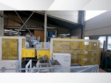 Prikaz stroja Krauss Maffei KMD 75 XS/P sprijeda