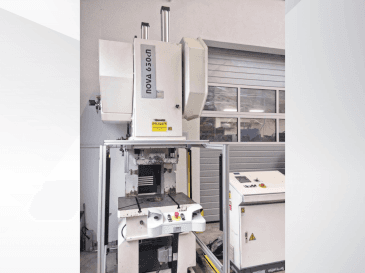 Prikaz stroja BEUTLER Nova C630kN sprijeda
