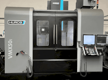 Prikaz stroja Hurco VMX50i sprijeda